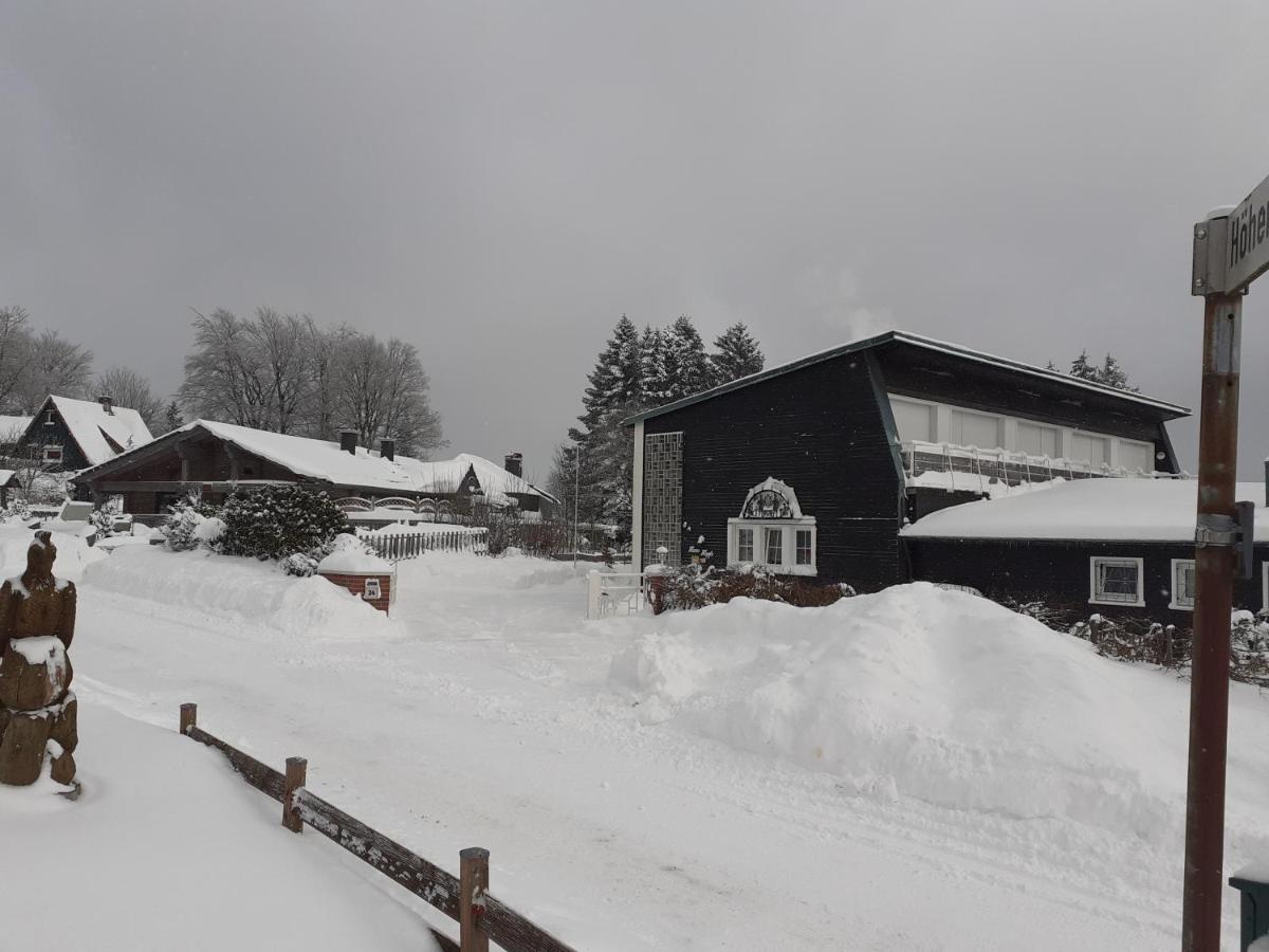 Premium-Ferienwohnungen Bergblick Im Haus Hopfe Goslar Bagian luar foto